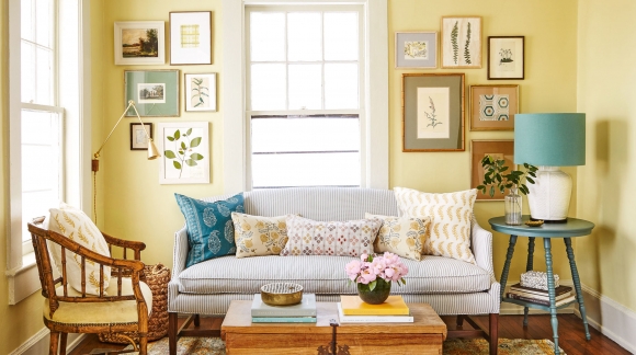 Tips on choosing paintings for Living Room